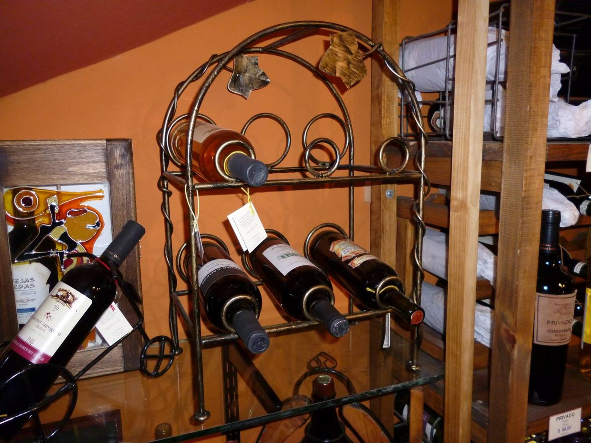 Foto 10 de Tomás Esper Cueros y Vinos